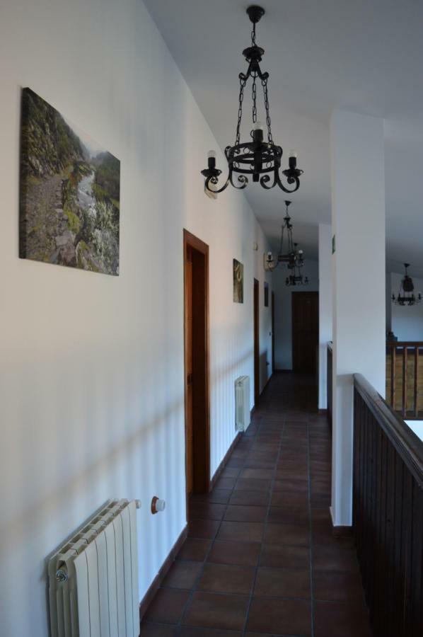 Las Estrebedes Casa Rural Pension Caminomorisco Buitenkant foto